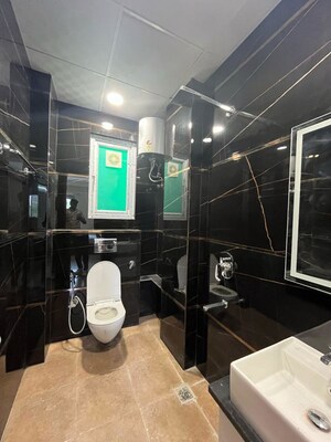 Gym in 2 BHK Builder Floor at Ansal Sushant Apartments, Sushant Lok I – for Rent