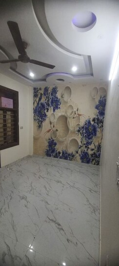 1 BHK + Extra Room Builder Floor For Sale in Vishwas Park