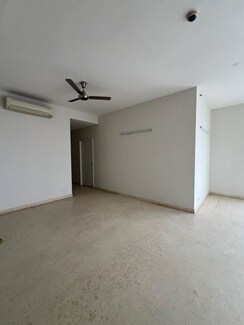 3 BHK + Servant Room,Study Room Apartment For Rent in Emaar The Palm Drive-Palm Studios