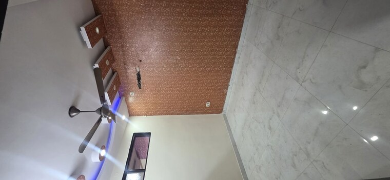 undefined, vishwas park 3 Bedroom 85 Sq.Yd. Builder Floor In Vishwas Park Delhi 9811244