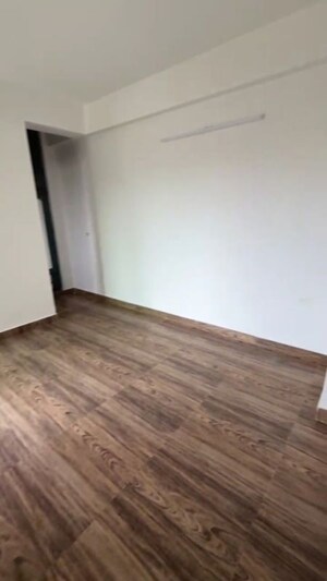 Room in 2.5 BHK Apartment at Fusion Homes, Tech Zone 4 Greater Noida – for Sale