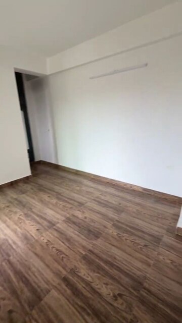 Room in 2.5 BHK Apartment at Fusion Homes, Tech Zone 4 Greater Noida – for Sale