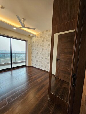 Room in 3 BHK Apartment at Krisumi Waterfall Residences, Sector 36a – for Rent