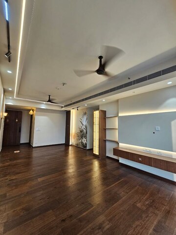 Room in 3 BHK Apartment at Krisumi Waterfall Residences, Sector 36a – for Rent