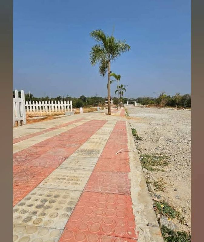 Plot For Sale in Sathnur