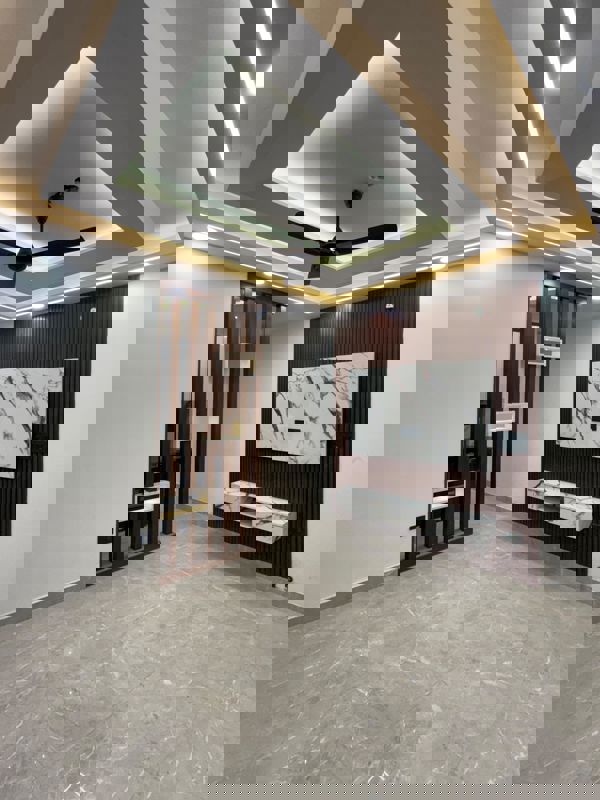 3 BHK + Extra Room Builder Floor For Sale in Govindpuri