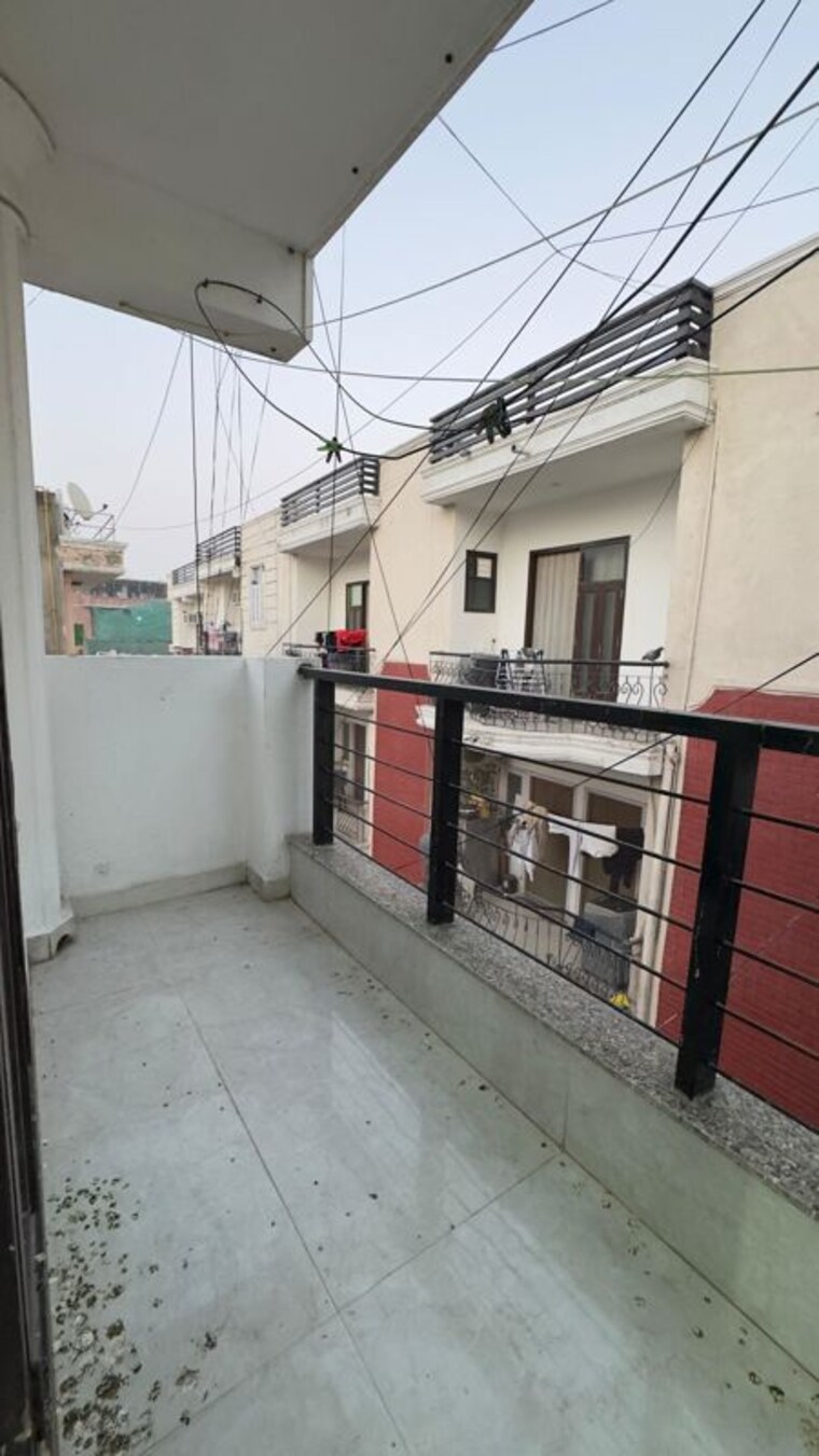 Balcony, chattarpur 1 Bedroom 480 Sq.Ft. Builder Floor In Chattarpur Delhi 9811306
