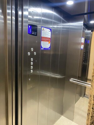 Building Lobby in 4 BHK Builder Floor at Safdarjung Enclave – for Rent