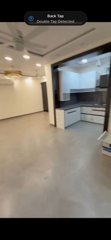 Room in 3 BHK Apartment at Rohini Sector 9 – for Sale