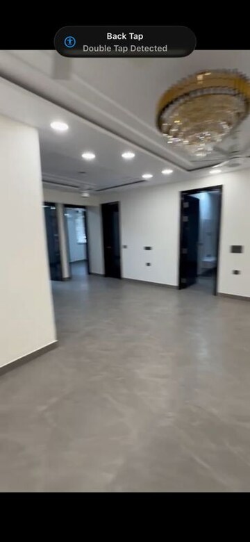 Room in 3 BHK Apartment at Rohini Sector 9 – for Sale