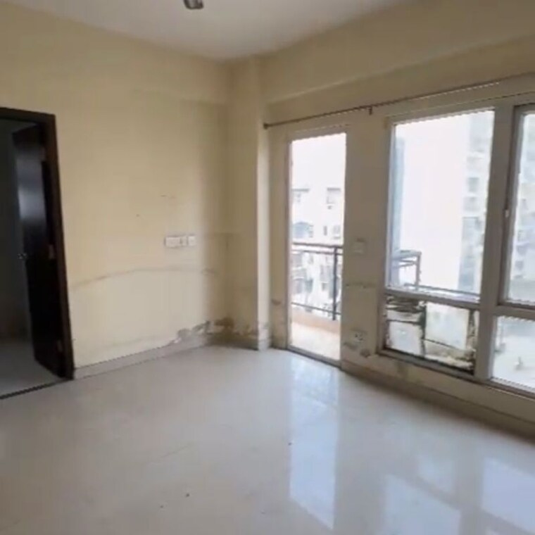 Room, oxirich-avenue 3 Bedroom 1074 Sq.Ft. Apartment In Ahinsa Khand 2 Ghaziabad 9811323