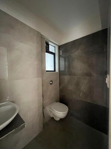 Bathroom in 1.5 BHK Apartment at Chandiwala Pearl Heaven, Andheri East – for Rent