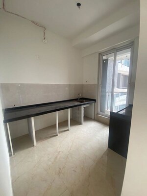Room in 3 BHK Apartment at Rosa Manhattan, Ghodbunder Road – for Sale