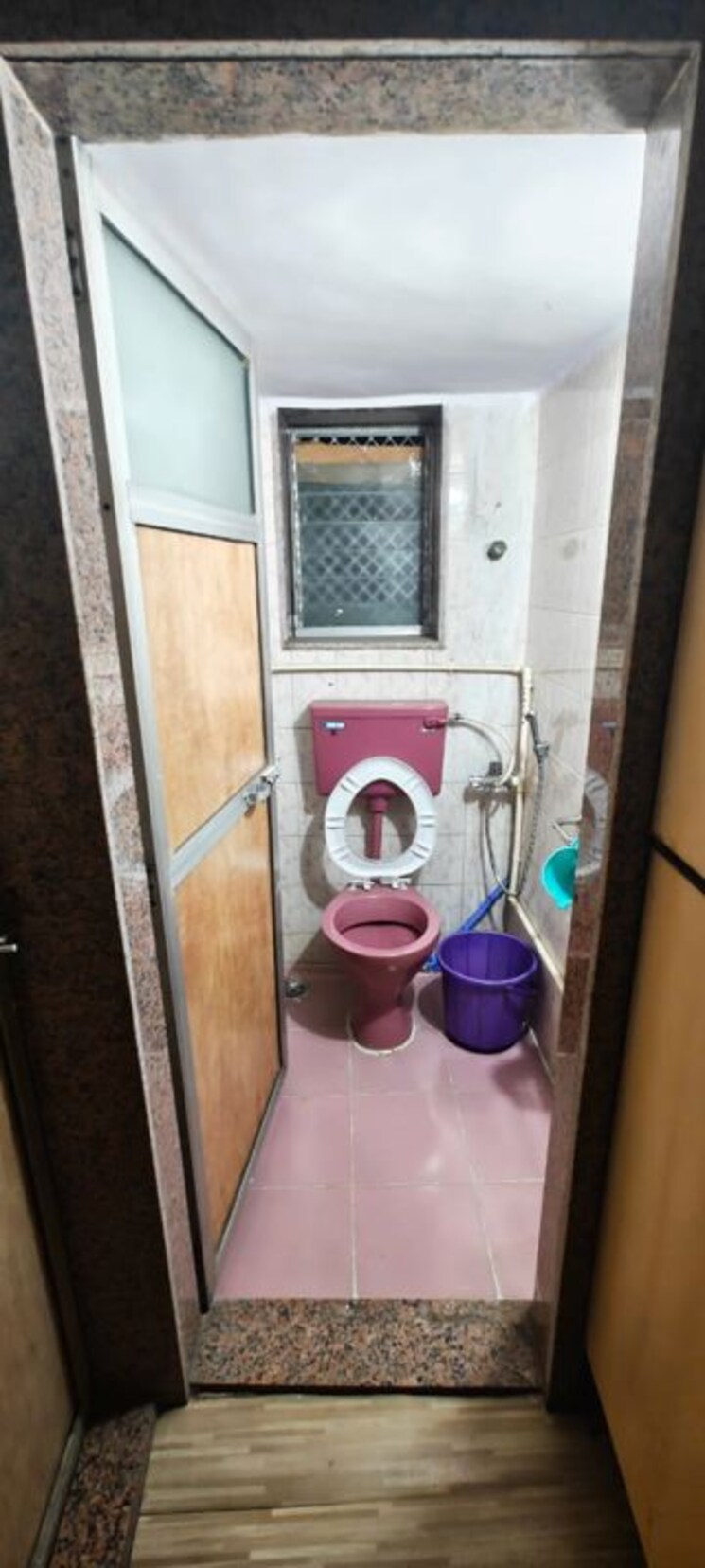 Bathroom, stc-employees-chs 1.5 Bedroom 640 Sq.Ft. Apartment In Andheri East Mumbai 9811367