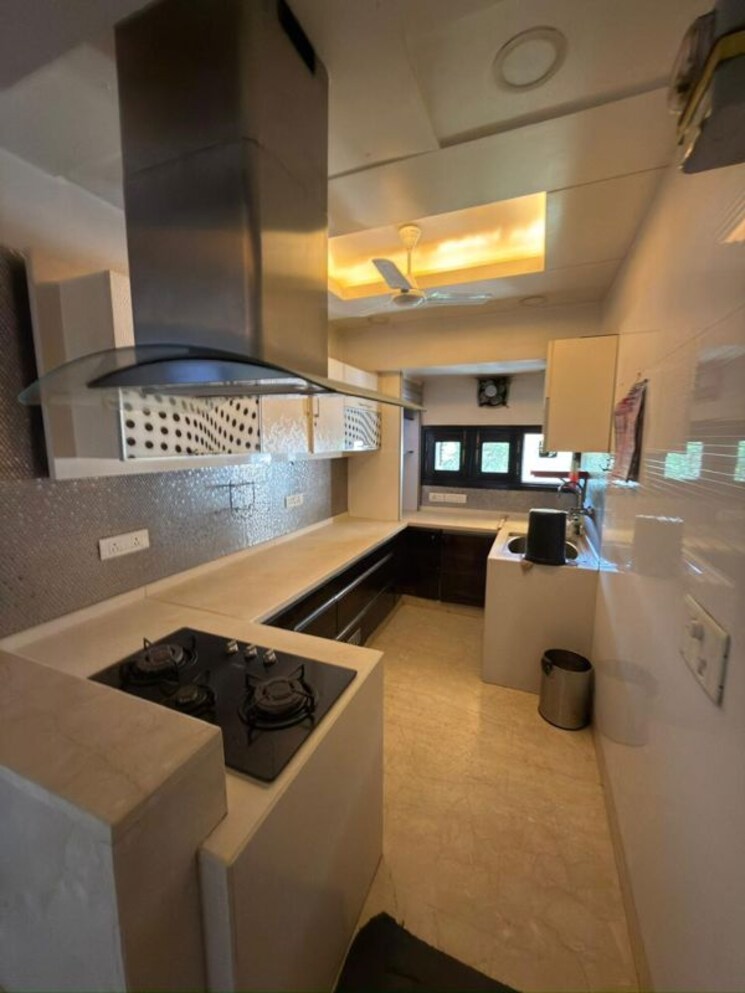 Kitchen, rohini sector 13 3 Bedroom 1477 Sq.Ft. Apartment In Rohini Sector 13 Delhi 9811362