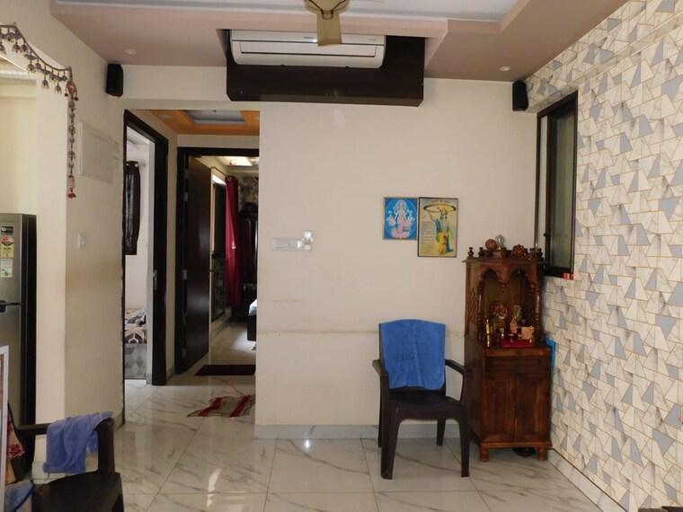 Room, raymond-aashiyana 2 Bedroom 551 Sq.Ft. Apartment In Vartak Nagar Thane 9811378