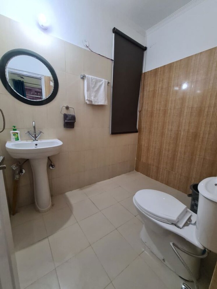 Bathroom, nagla road 3 Bedroom 1350 Sq.Ft. Apartment In Nagla Road Zirakpur 9811351