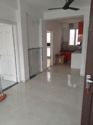 Room in 3 BHK Builder Floor at Sector 77 – for Rent