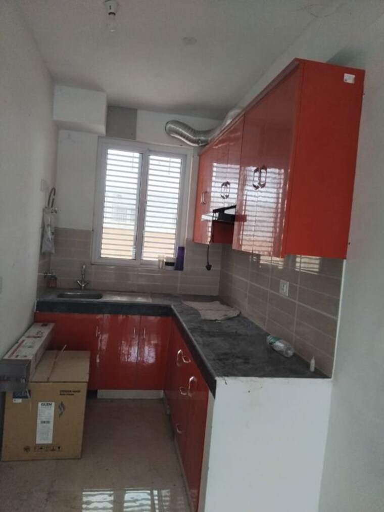 Kitchen, sector 77 3 Bedroom 180 Sq.Yd. Builder Floor In Sector 77 Faridabad 9811401
