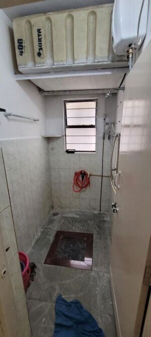 Bathroom in 1 BHK Apartment at Kothrud – for Rent