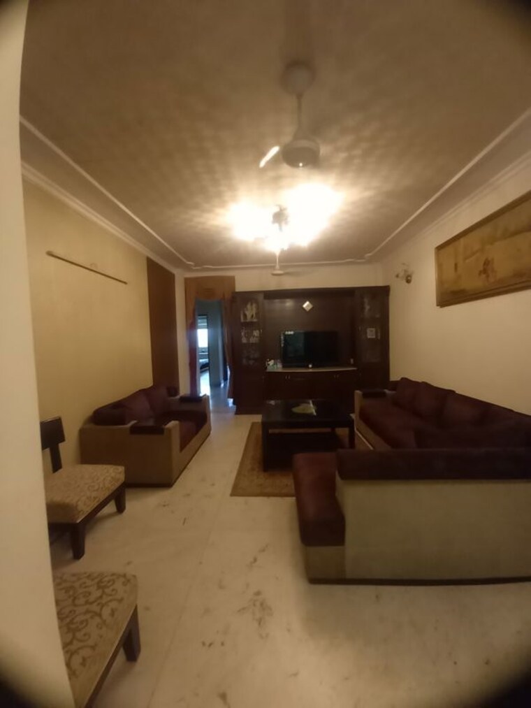 Living Room, nizamuddin east 3 Bedroom 1600 Sq.Ft. Builder Floor In Nizamuddin East Delhi 9811445