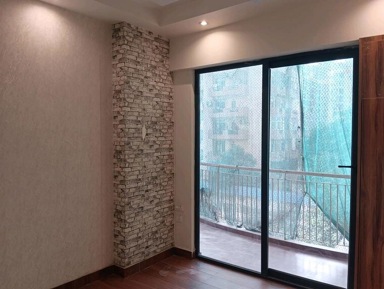 Room, niho-hi-bird-scottish-garden 2.5 Bedroom 1250 Sq.Ft. Apartment In Ahinsa Khand 2 Ghaziabad 9811413