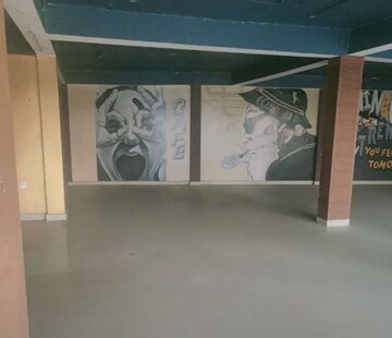  Showroom For Rent in Hazratganj