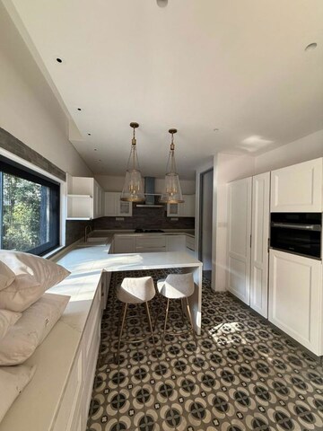 Bedroom in 6 BHK Villa at Embassy Boulevard, Yelahanka – for Sale