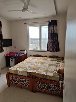 Bedroom in 3 BHK Apartment at Kalpataru Residency, Sanath Nagar – for Rent