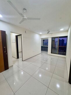 2 BHK Apartment For Rent in Chandak 34 Park Estate