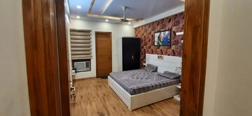 Bedroom in 5 BHK Builder Floor at Sector 85 – for Sale