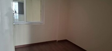 Room in 4 BHK Apartment at BPTP Mansions, Sector 66 – for Rent