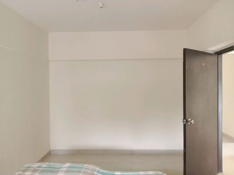 Room, conwood-enclave 3 Bedroom 1155 Sq.Ft. Apartment In Vasant Vihar Thane 9811503