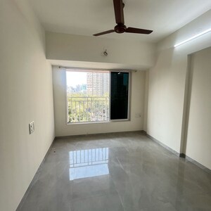 Room in 2 BHK Apartment at Riddhi Rajendra Nagar Swagat CHS, Datta Pada – for Rent