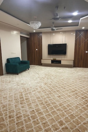Living Room in 3 BHK Apartment at Mantri Pinnacle, Hulimavu – for Sale