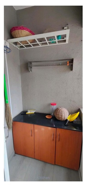 Furnished Amenities in 2.5 BHK Apartment at Sheth Tiara, Wakad – for Rent