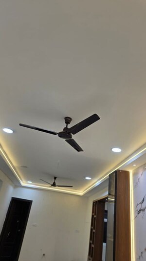 Furnished Amenities in 3 BHK Apartment at Aditya Capitol Heights, Hi Tech City – for Rent