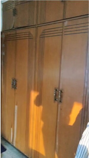 Bedroom in 2 BHK Apartment at Diamond Garden, Chembur – for Rent