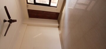 Furnished Amenities in 3 BHK Apartment at Shyam Bankey Bihari Sharnam, Raj Nagar Extension – for Rent