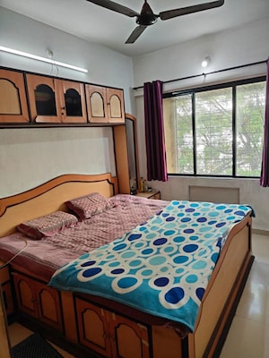 Bedroom in 1 BHK Apartment at Balaji Enclave Kandivali East, Kandivali East – for Rent