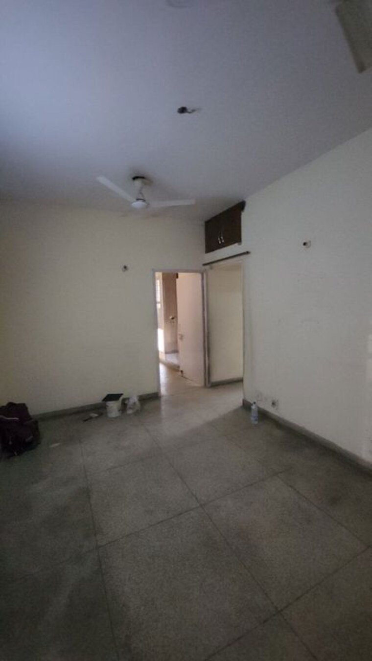 Room, rail-vihar-apartments 2 Bedroom 800 Sq.Ft. Apartment In Sector 45 Faridabad 9811538