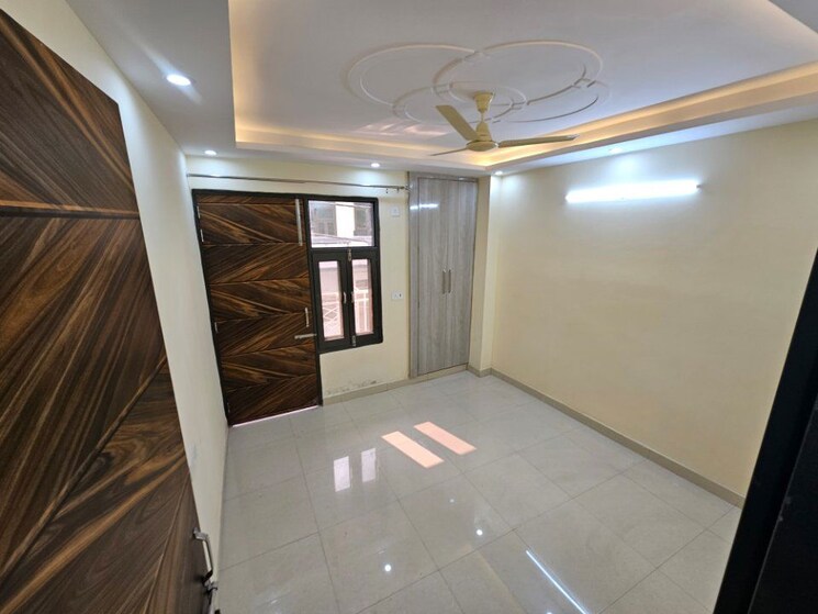 Bedroom, sector 8 dwarka 2 Bedroom 1100 Sq.Ft. Apartment In Sector 8 Dwarka Delhi 9811532