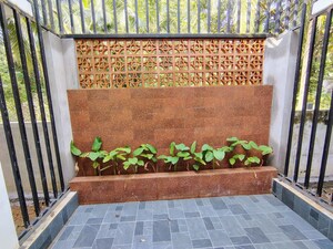 Bedroom in 3 BHK Independent House at Pottore – for Sale