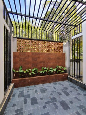 Bedroom in 3 BHK Independent House at Pottore – for Sale