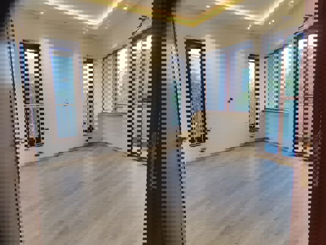 4 BHK Builder Floor For Sale in Nirvana Country Birch Court