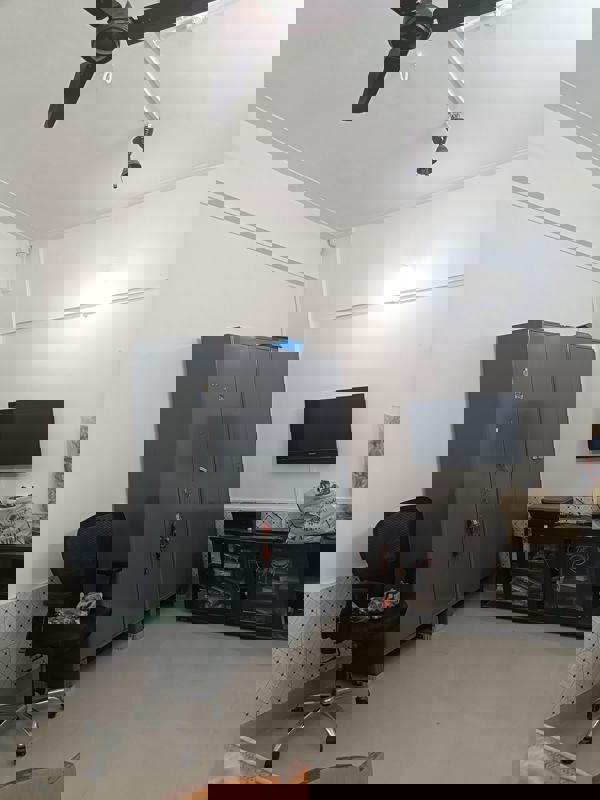 1 Rk  400 Sq.Ft. Apartment in Shiv Apartments Matunga