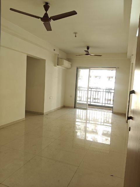 2.5 BHK + Extra Room 890 Sq.Ft. Apartment in Godrej Prime