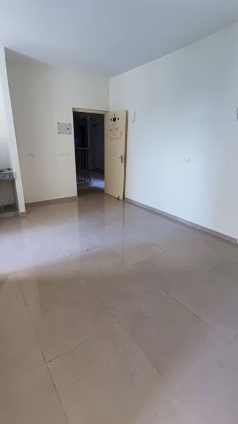 Room, gls-arawali-city 3 Bedroom 645 Sq.Ft. Apartment In Sohna Sector 4 Gurgaon 9811443