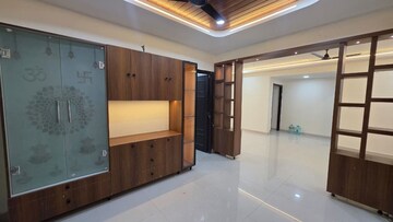 Room in 3 BHK Apartment at Aditya Capitol Heights, Hi Tech City – for Rent