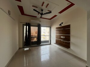 Living Room in 2 BHK Builder Floor at Sector 43 – for Rent